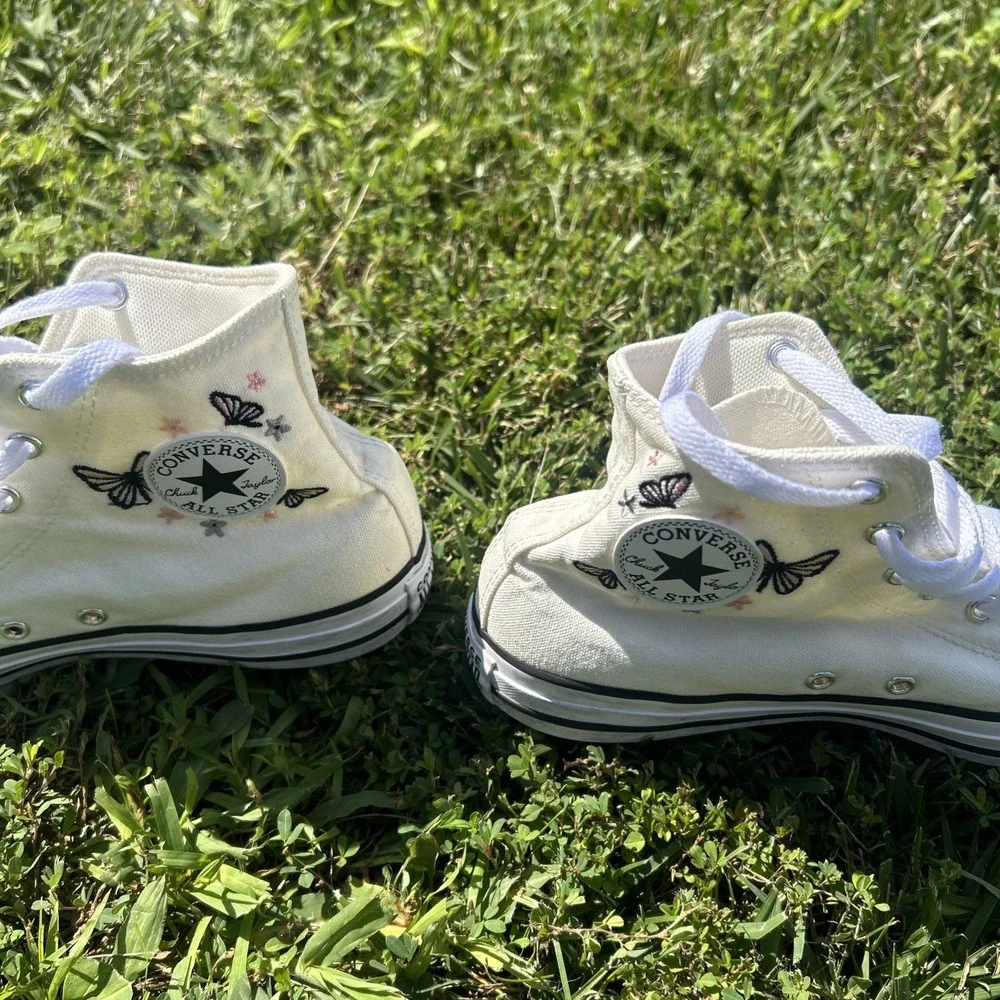 Converse Chuck Taylor All Star High Top Butterfly Sneaker Big Kid Size 6